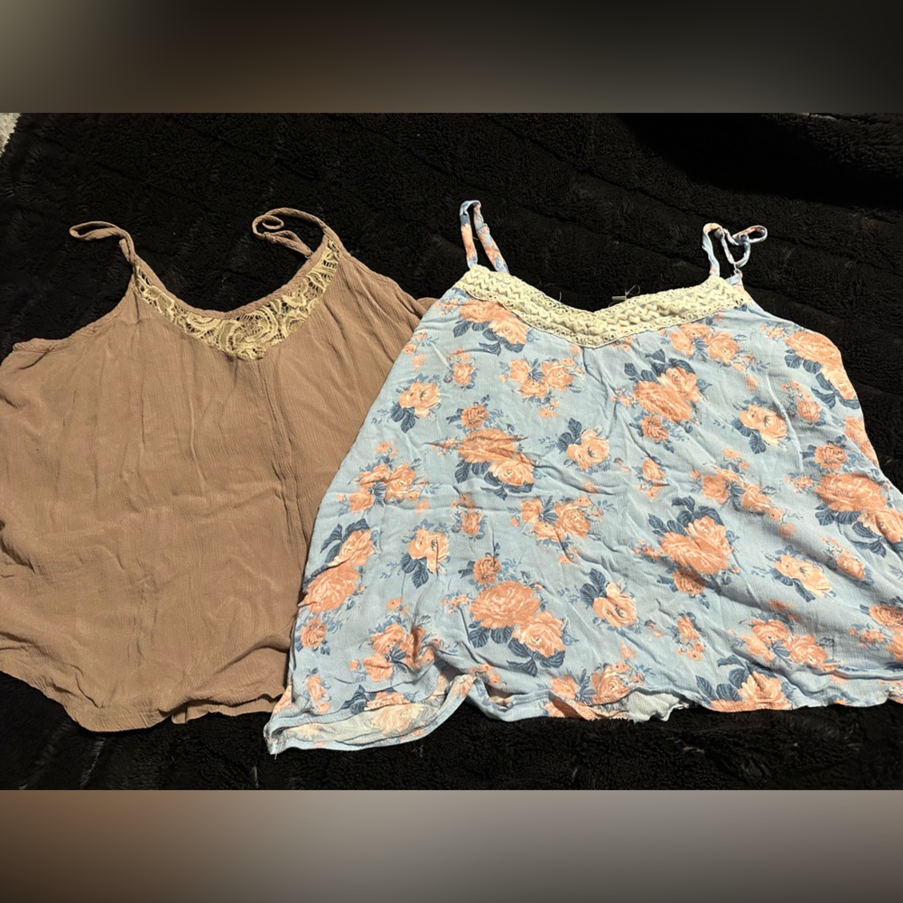 2 tank tops